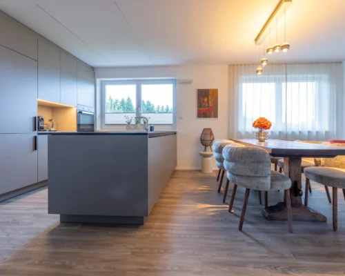 Apartement Rudi Küche und Essbereich